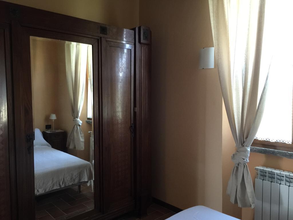 Cascina Battivacco Villa Milan Room photo
