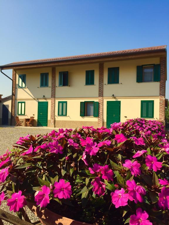 Cascina Battivacco Villa Milan Room photo